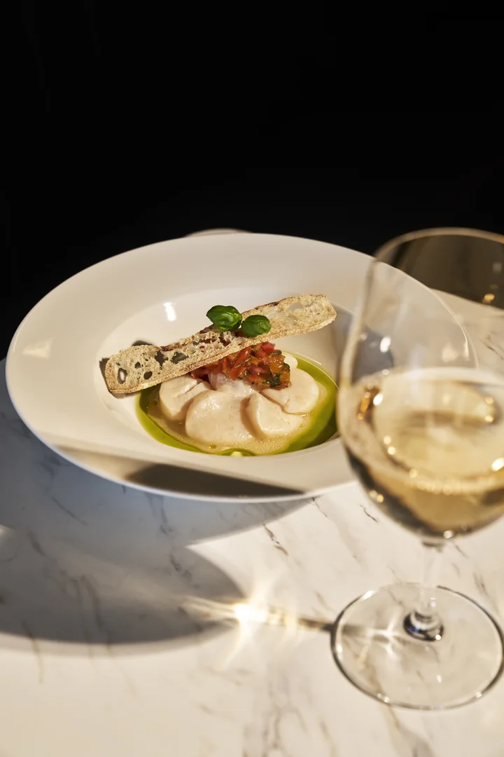 Romantic & Intimate Dining